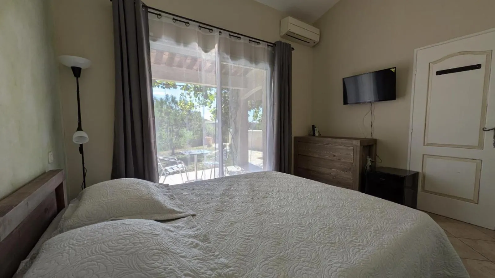 Les Geckos Bed & Breakfast Saintes-Maries-de-la-Mer