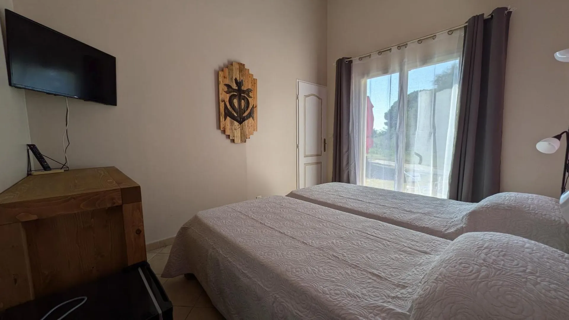 Les Geckos Bed & Breakfast Saintes-Maries-de-la-Mer France