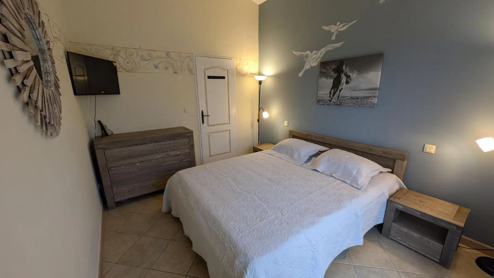 Les Geckos Bed & Breakfast Saintes-Maries-de-la-Mer 0*,